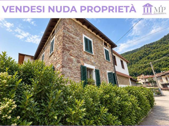 Casa indipendente in vendita a Cortenova LC