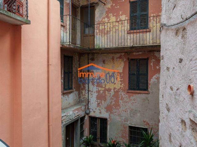 Casa indipendente in vendita a Cortenova LC
