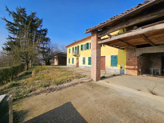 Casa indipendente in vendita a Cortiglione AT