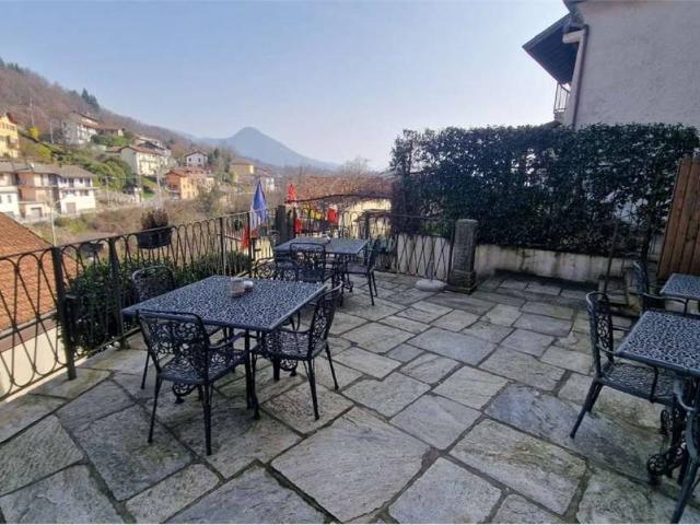 Casa indipendente in vendita a Cossogno VB