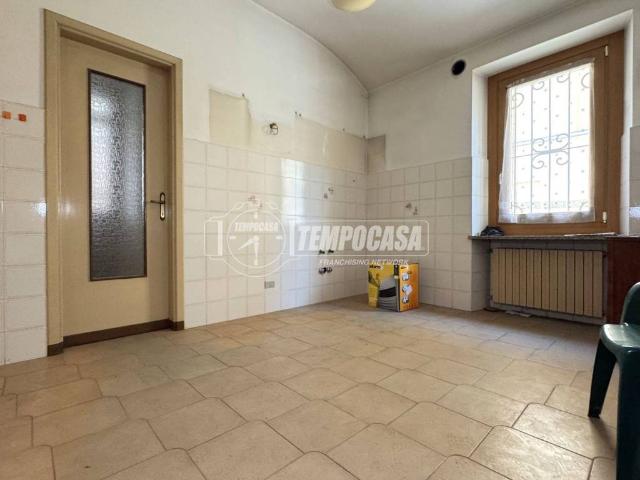 Casa indipendente in vendita a Cossato BI