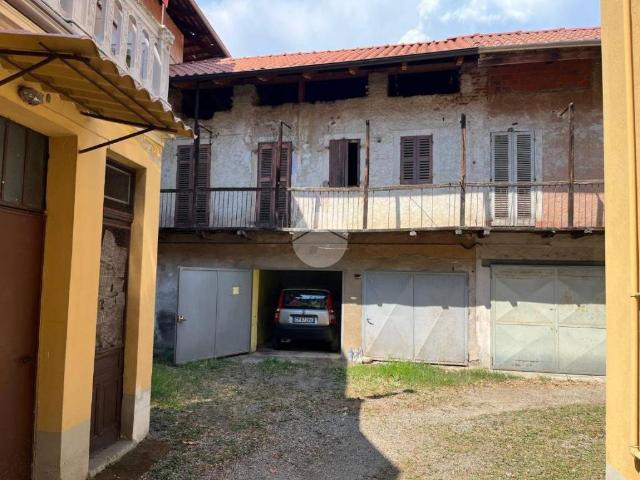 Casa indipendente in vendita a Cossato BI