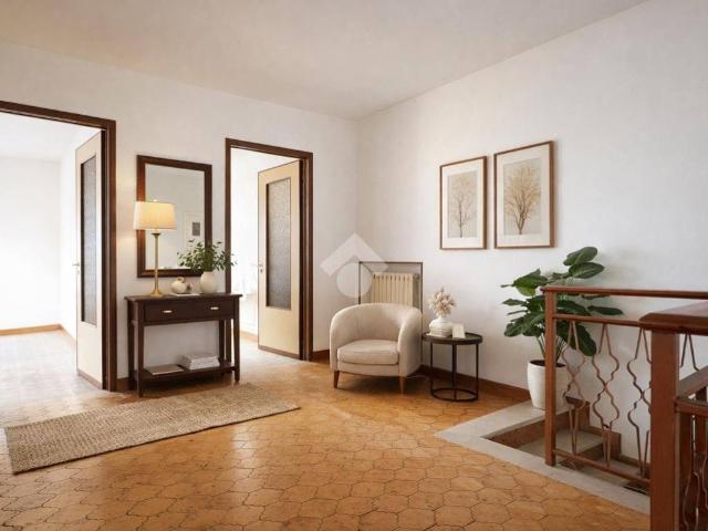 Casa indipendente in vendita a Cossato BI
