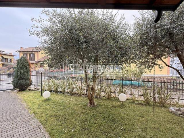 Casa indipendente in vendita a Cossato BI