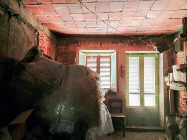 Casa indipendente in vendita a Cossato BI