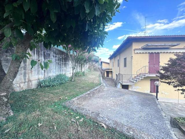 Casa indipendente in vendita a Costa di Mezzate BG