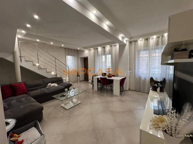 Casa indipendente in vendita a Costa di Mezzate BG