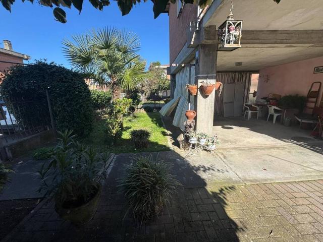 Casa indipendente in vendita a Costa di Rovigo RO