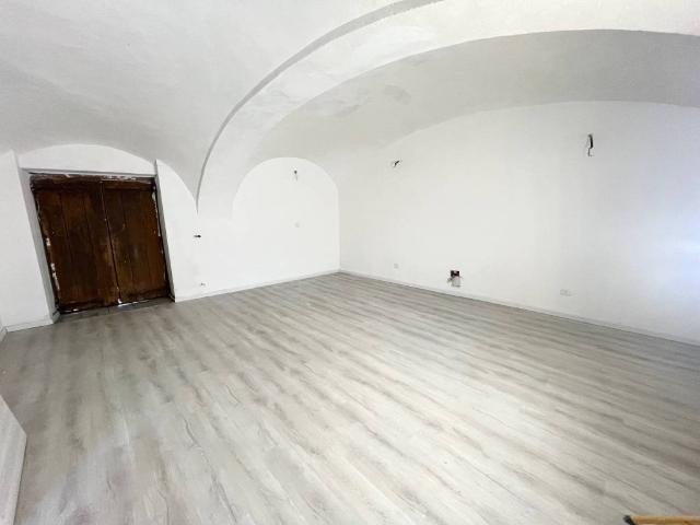 Casa indipendente in vendita a Costanzana VC