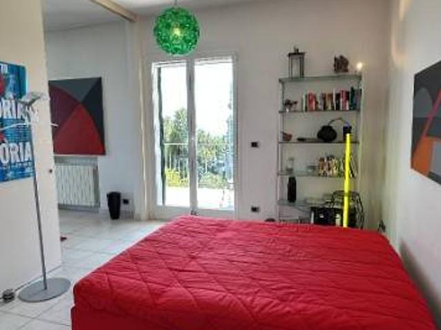 Casa indipendente in vendita a Costarainera IM
