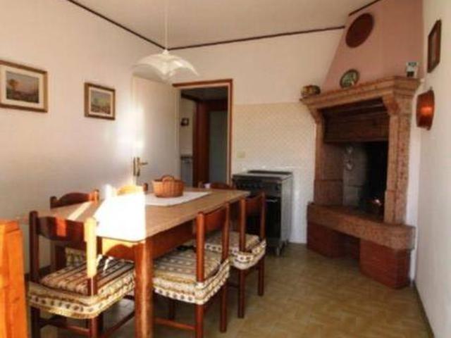 Casa indipendente in vendita a Costermano sul Garda VR