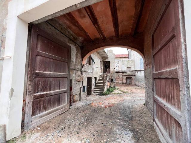 Casa indipendente in vendita a Costigliole Saluzzo CN