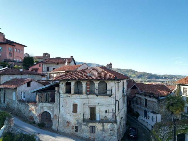 Casa indipendente in vendita a Costigliole Saluzzo CN