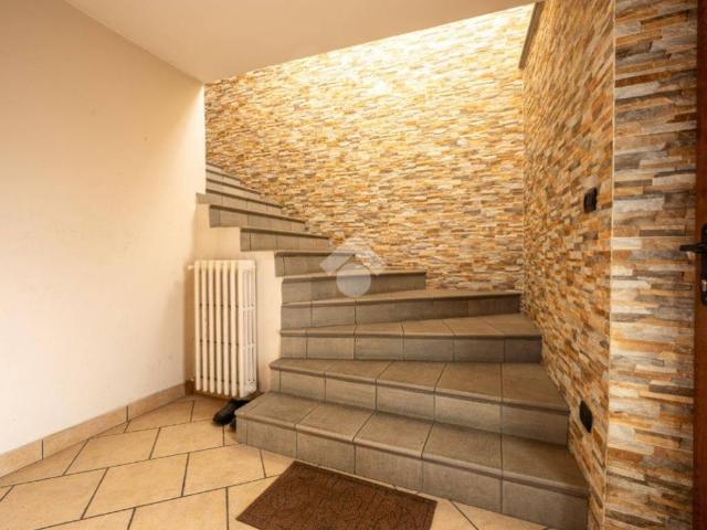Casa indipendente in vendita a Costigliole Saluzzo CN