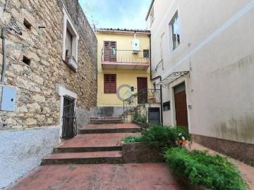 Casa indipendente in vendita a Catanzaro CZ