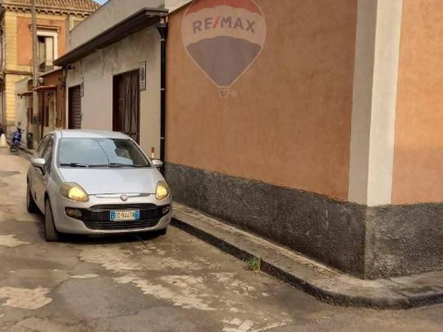 Casa indipendente in vendita a Catania