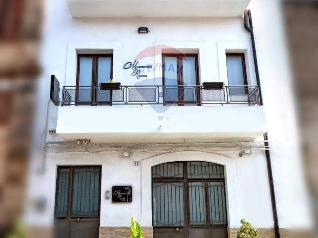 Casa indipendente in vendita a Catania