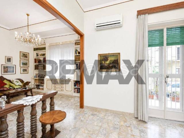 Casa indipendente in vendita a Catania via Ota, 14, San Nullo Sebastiano Catania