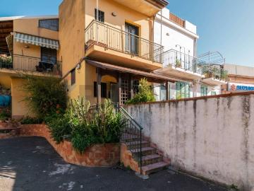 Casa indipendente in vendita a Catania CT