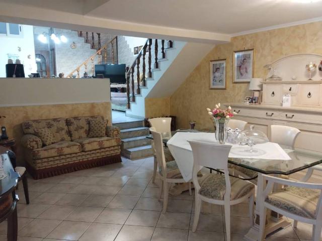 Casa indipendente in vendita a Catania CT
