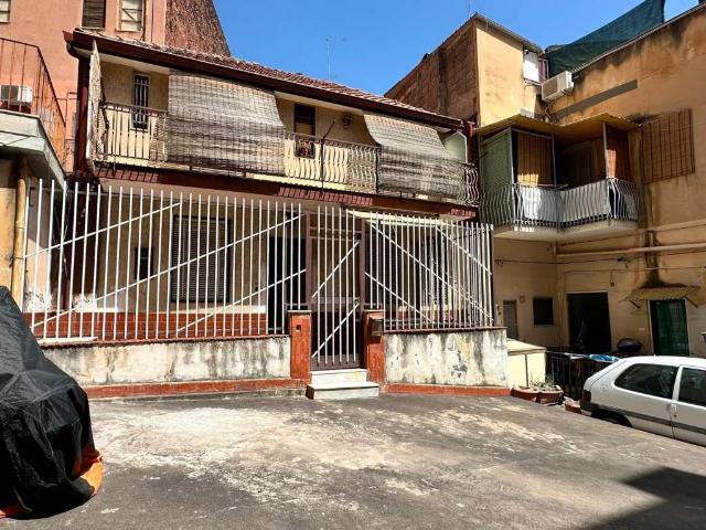 Casa indipendente in vendita a Catania CT