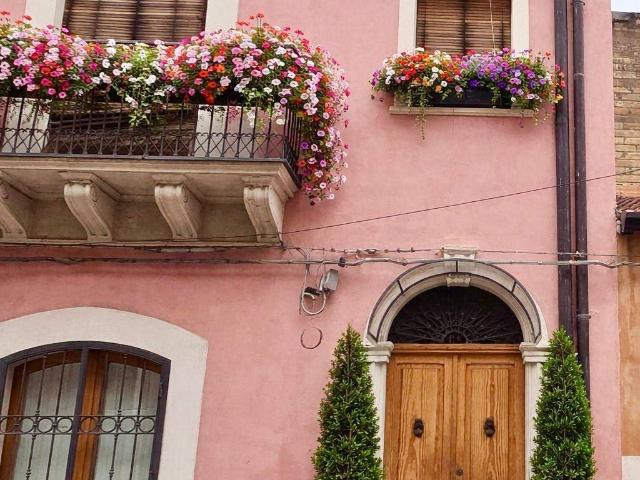 Casa indipendente in vendita a Catenanuova EN