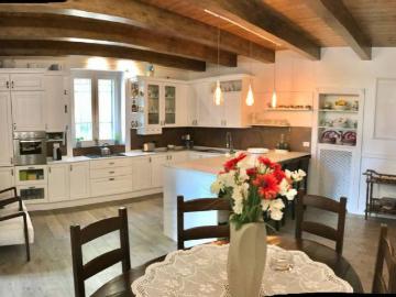 Casa indipendente in vendita a Cava de' Tirreni SA