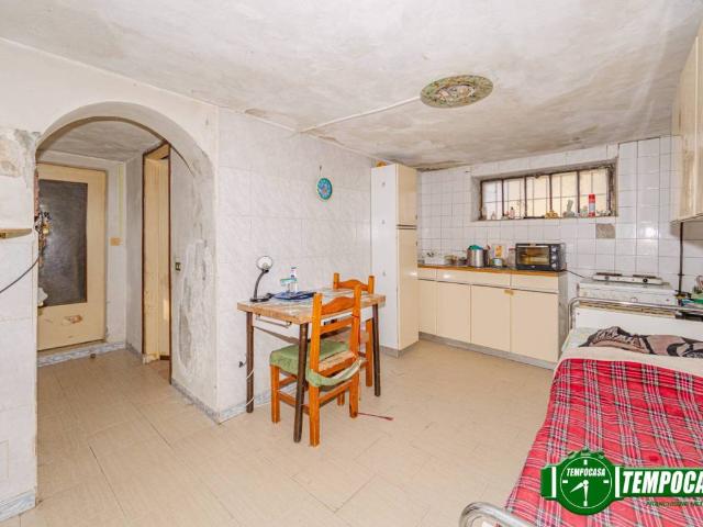 Casa indipendente in vendita a Cava Manara PV