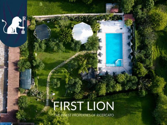 Villa in vendita a Cavallino LE