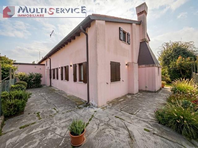 Casa indipendente in vendita a Cavallino Treporti VE