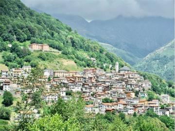 Casa indipendente in vendita a Cavargna CO