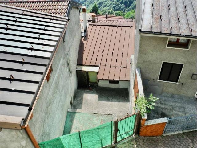 Casa indipendente in vendita a Cavargna CO