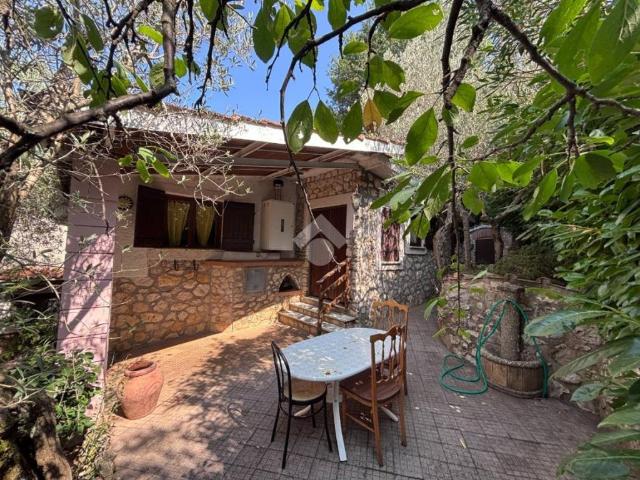 Casa indipendente in vendita a Cave RM