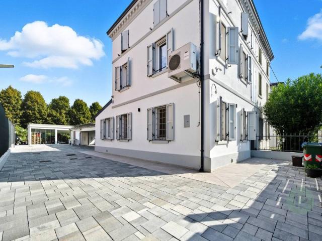Casa indipendente in vendita a Cavezzo MO