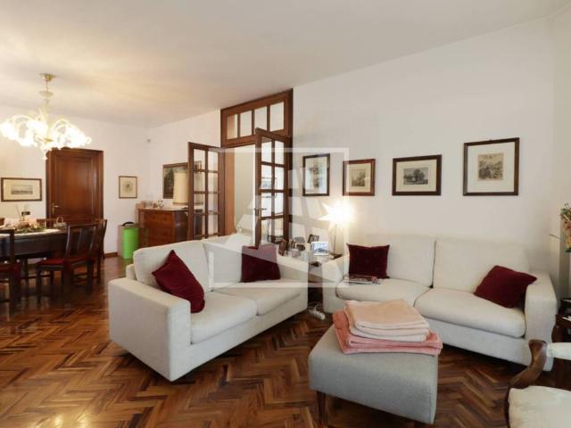 Casa indipendente in vendita a Cavriago RE