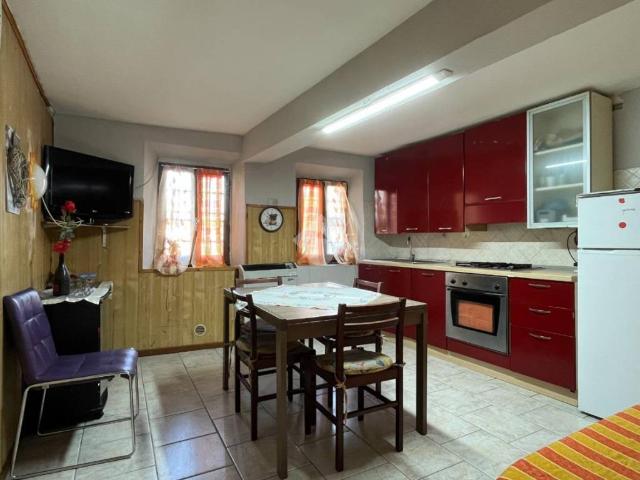 Casa indipendente in vendita a Cavriago RE