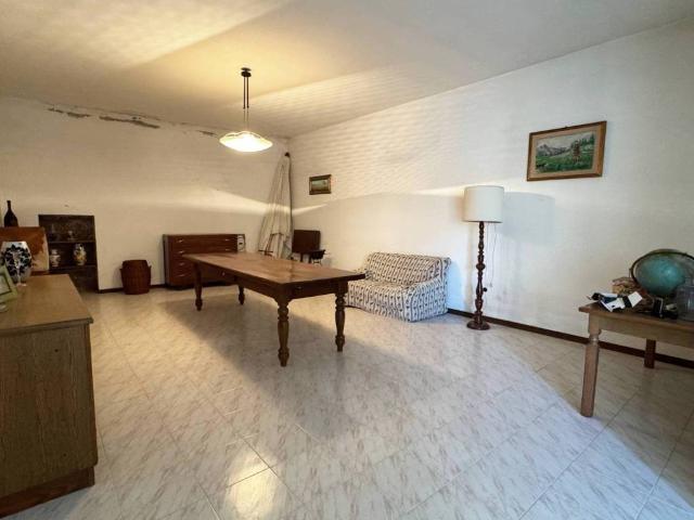 Casa indipendente in vendita a Cavriana MN