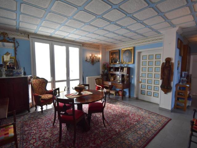 Casa indipendente in vendita a Cadeo PC