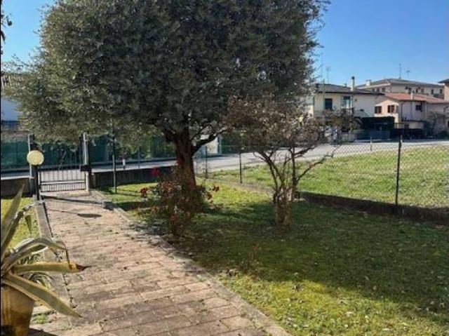 Casa indipendente in vendita a Cadoneghe PD