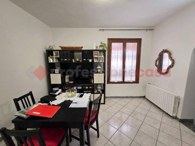 Casa indipendente in vendita a Cadorago CO