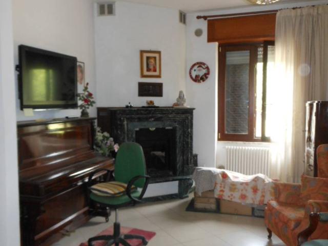 Casa indipendente in vendita a Caianello CE