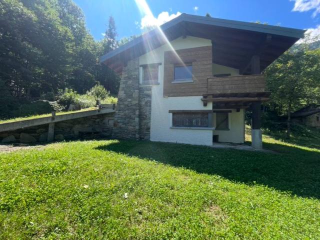 Casa indipendente in vendita a Caiolo SO