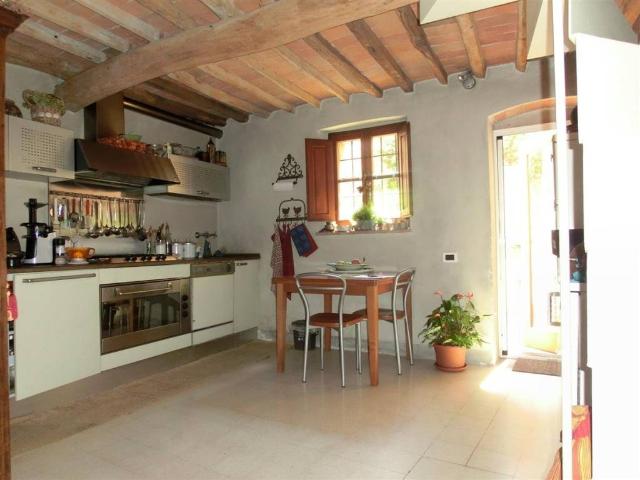 Casa indipendente in vendita a Calci PI