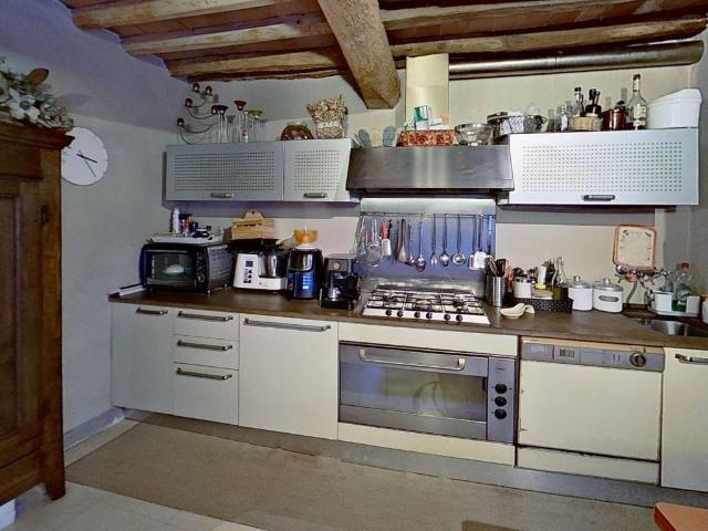 Casa indipendente in vendita a Calci PI