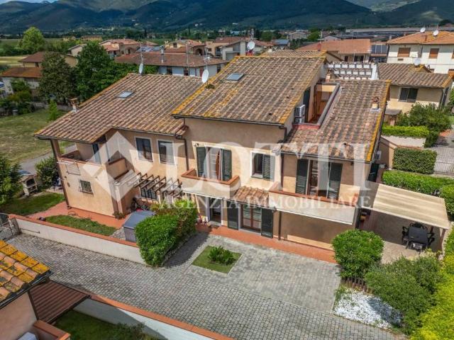 Appartamento in vendita a Calcinaia PI