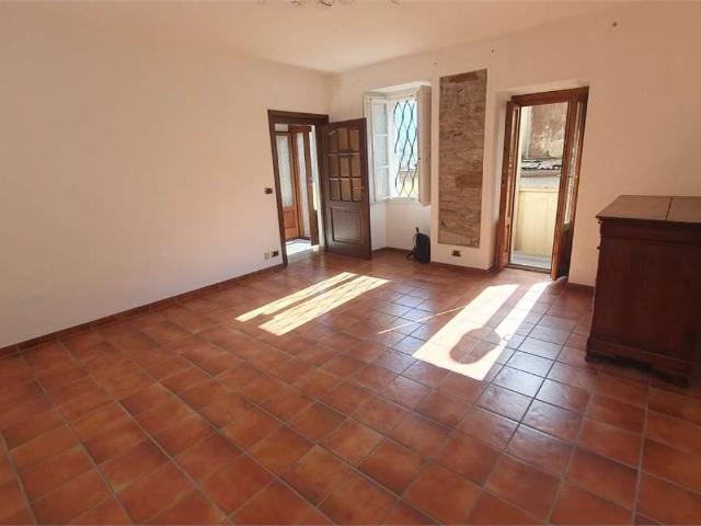 Casa indipendente in vendita a Calasca Castiglione VB