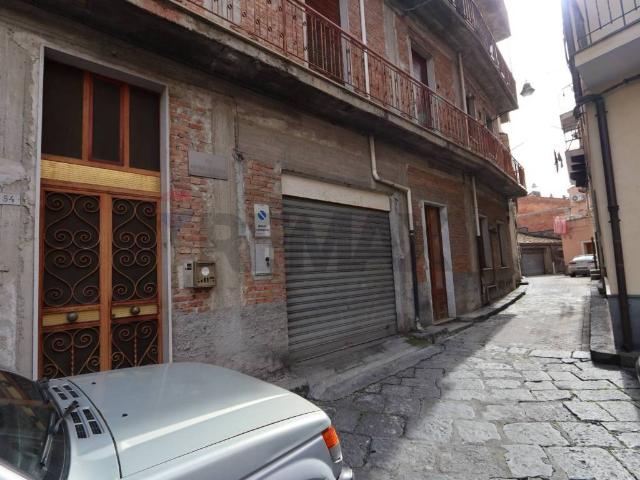 Casa indipendente in vendita a Calatabiano CT