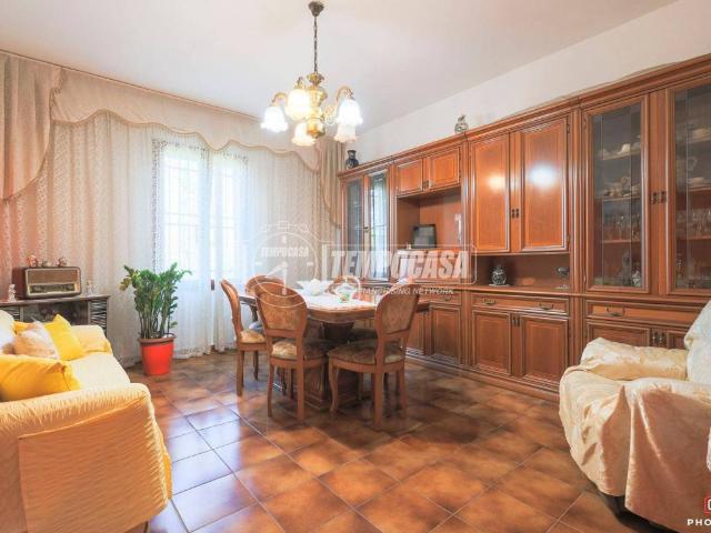 Casa indipendente in vendita a Calderara di Reno BO