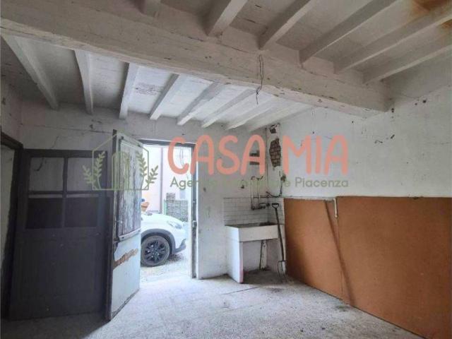 Casa indipendente in vendita a Calendasco PC