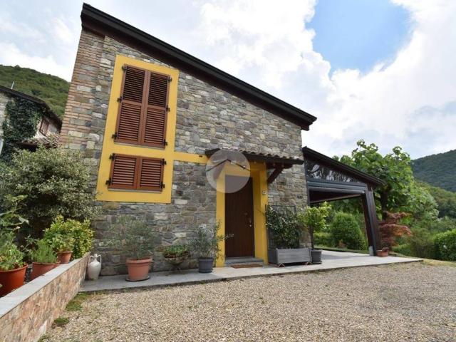 Casa indipendente in vendita a Calestano PR